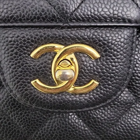 Chanel Jumbo Flap - Picture 5 of 15